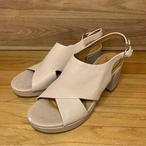 Sofft Women's Liv Platform Sandals in Tapioca Grey - Size 8.5